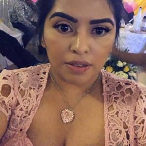 Meet your Posher, Edith